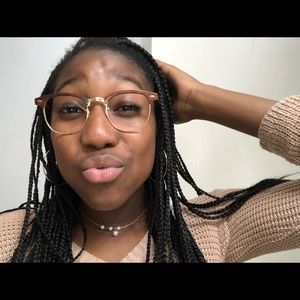 Meet your Posher, Hannah